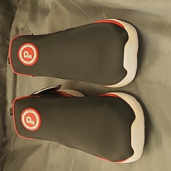 NWT- PASTRY Phoenix Slip On Dance Shoes, Black & Red, Size 7.5 - Picture 4 of 8